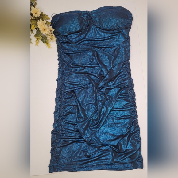 ❤️FOREVER 21 STRAPLESS ROUCHED SPARKLE TURQUOISE BLUE DRESS.SIZE :M - Picture 4 of 10